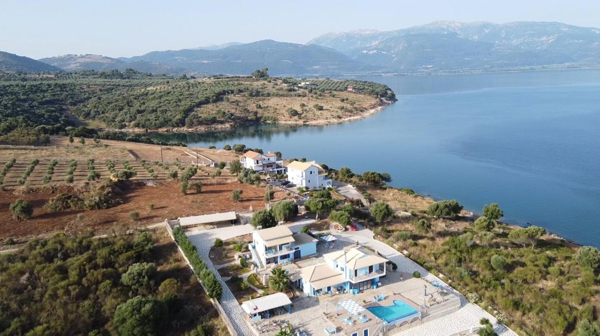 Iris Villas Sparton Экстерьер фото